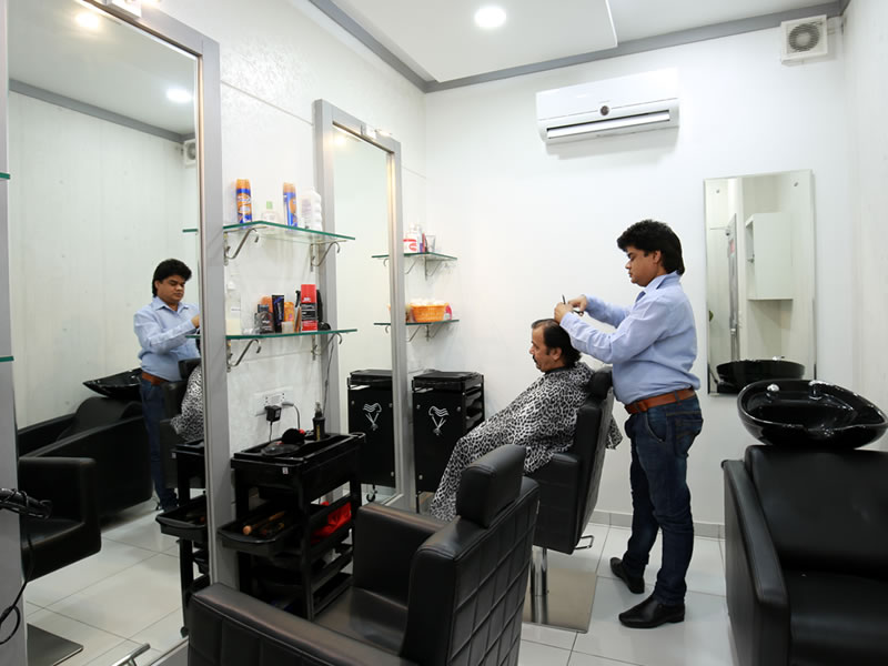 Saloon